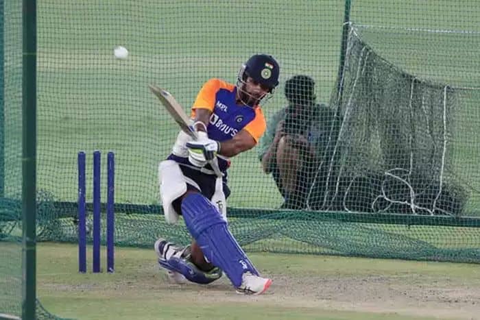 वेस्टइंडीज के खिलाफ वनडे सीरीज के लिए टीम इंडिया का ऐलान, शिखर को कमान, विराट- रोहित को आराम